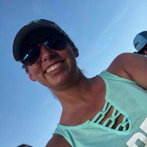 Meet your Posher, Tonya